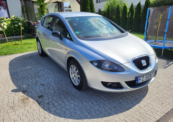 Seat Leon cena 16800 przebieg: 199000, rok produkcji 2008 z Góra małe 277